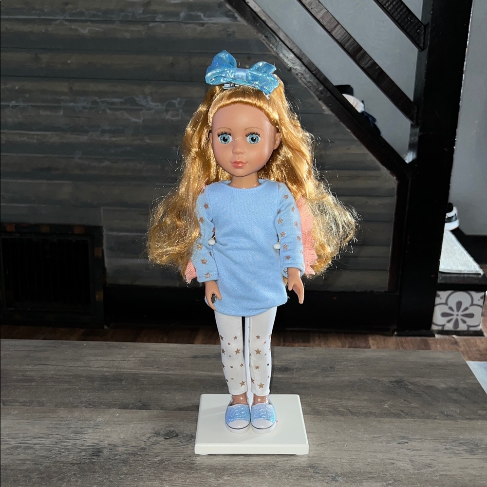 Glitter Girls - Poppy 14-inch Poseable Fashion Doll - Dolls for Girls